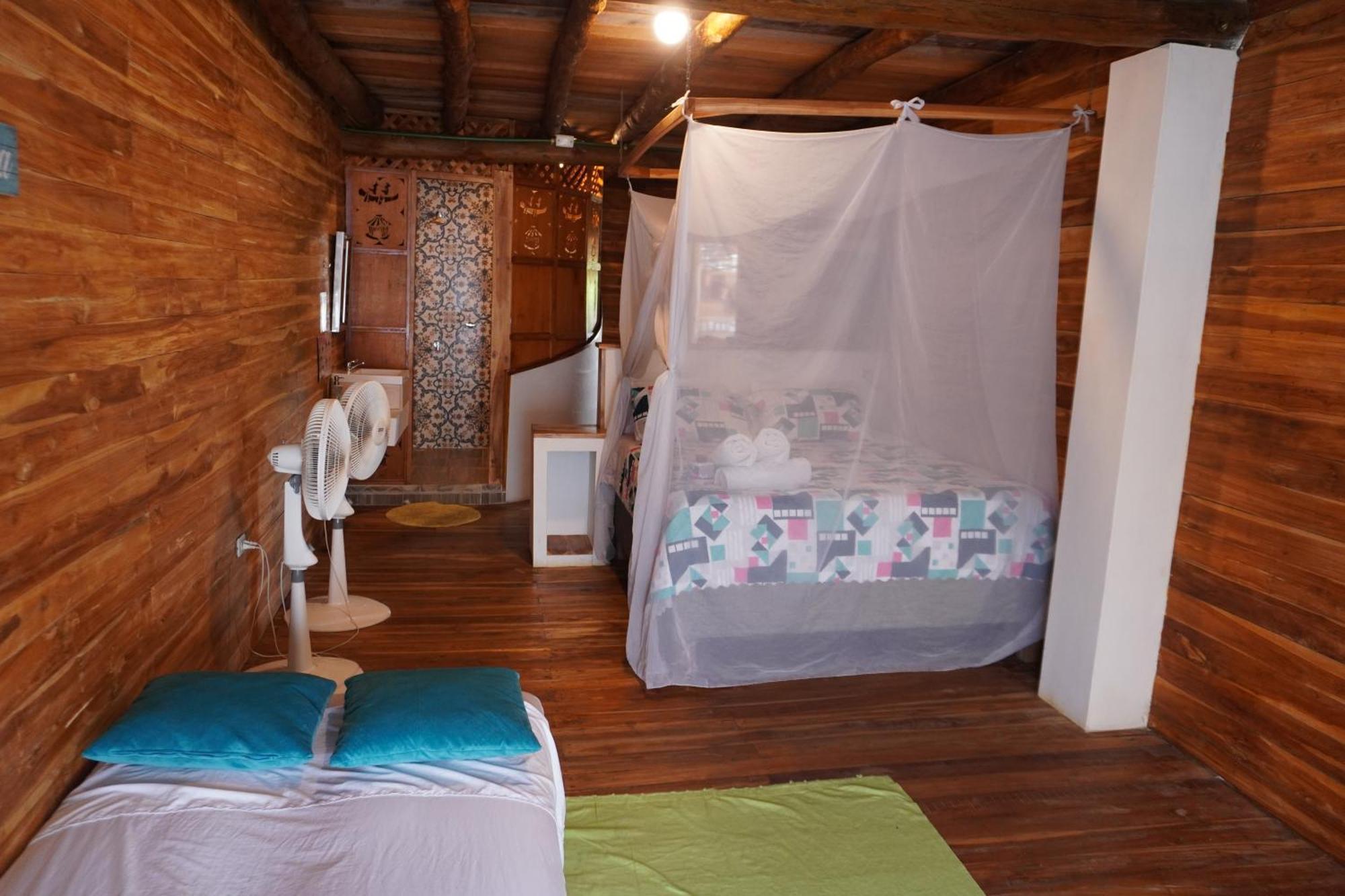 Hotel Calamari Baru بلايا بلانكا المظهر الخارجي الصورة